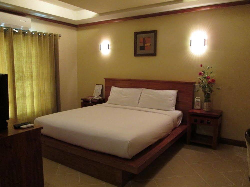 Boracay Beach Club Balabag  Ngoại thất bức ảnh